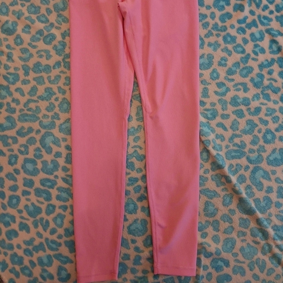 🤠Lot of 3 Yoga/ Bicycle Pants/Shorts Size Extra Small & Small - Picture 8 of 8